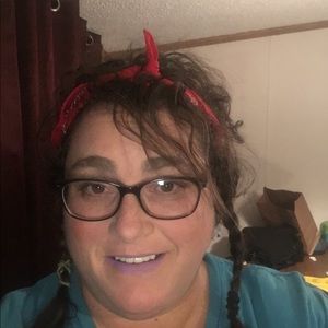 Meet your Posher, Kerri